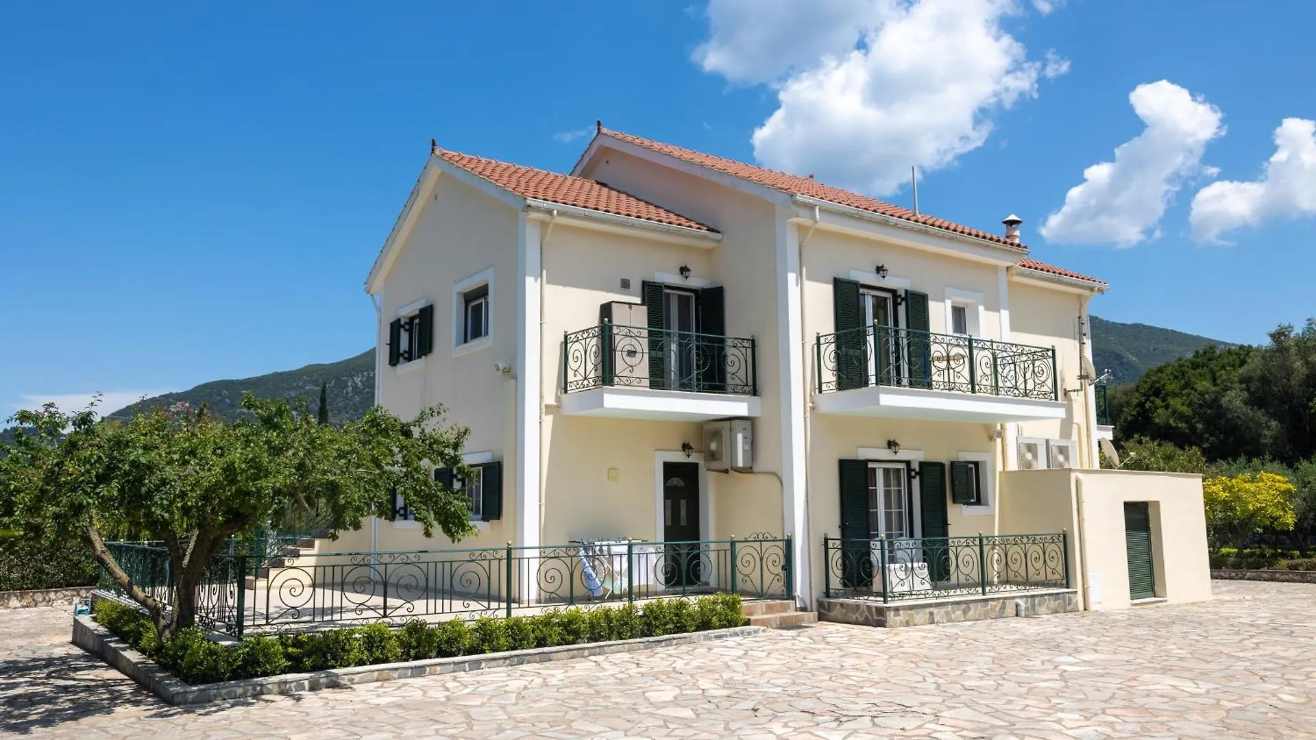 Arte Villa Nefeli Apartment Számi
