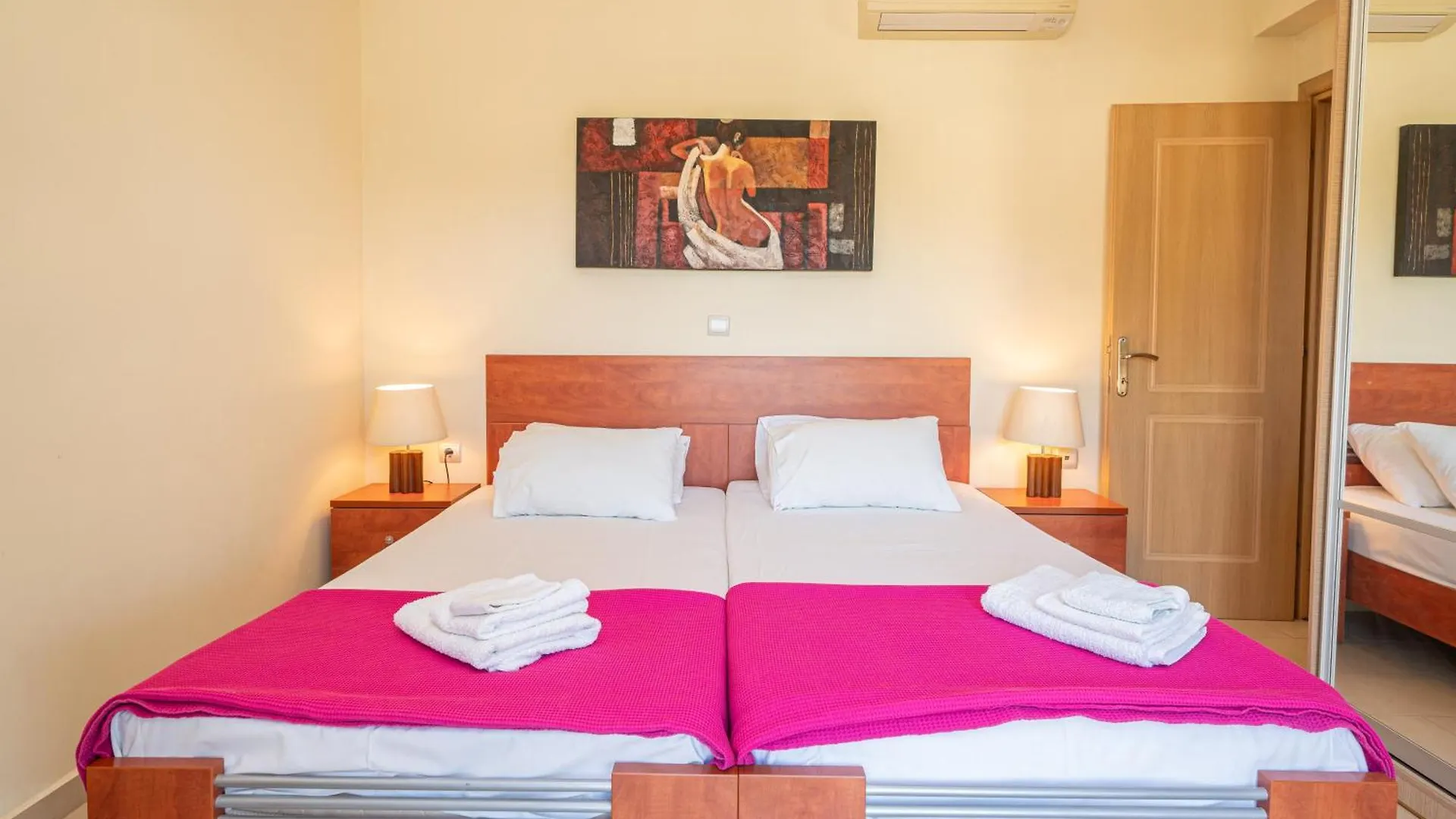 Arte Villa Nefeli Apartment Számi