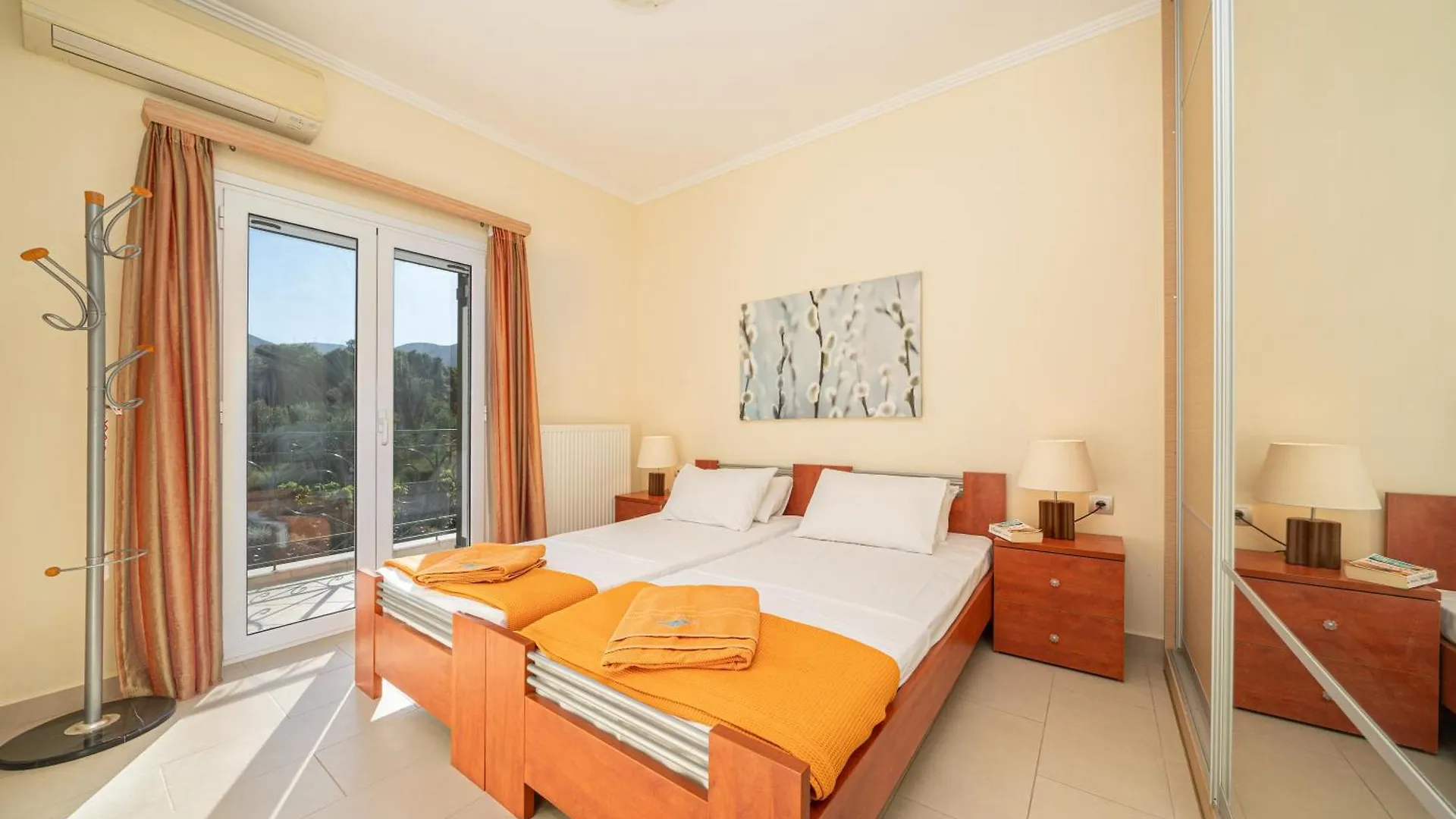 Arte Villa Nefeli Apartment Sami